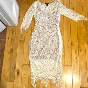 Forever 21 Brand New cream ensemble cut hole backless dress!Never worn with tags